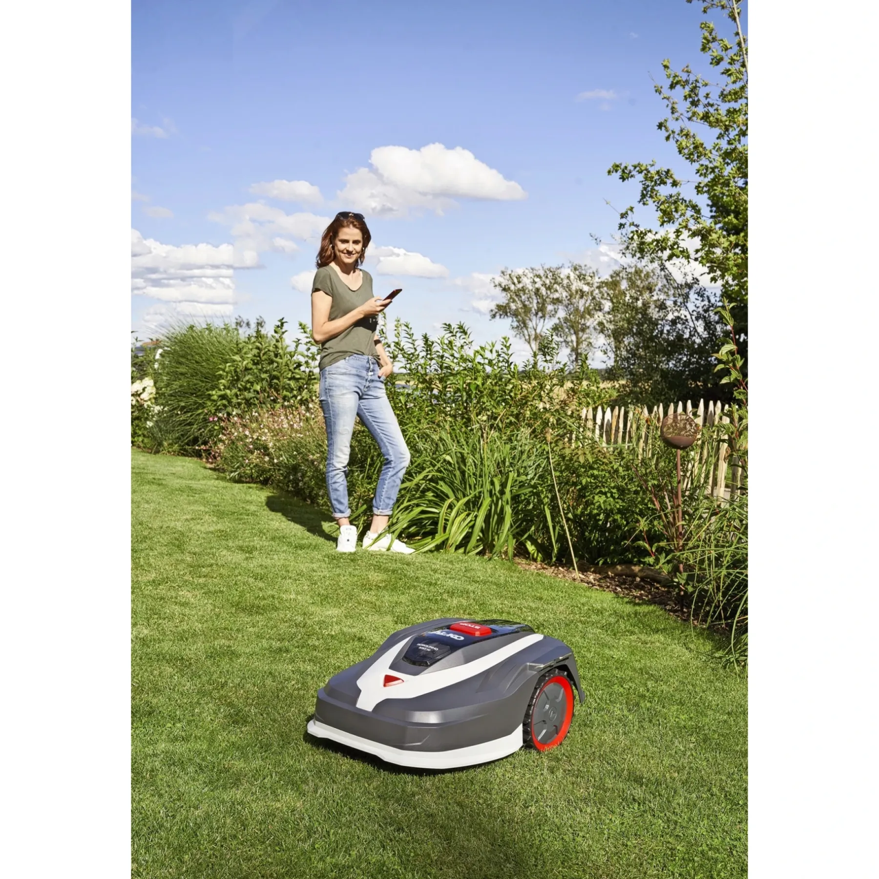 Robotplæneklippere ^ AL-KO ROBOLINHO 550 W ROBOTPLÆNEKLIPPER OP TIL 550 M2