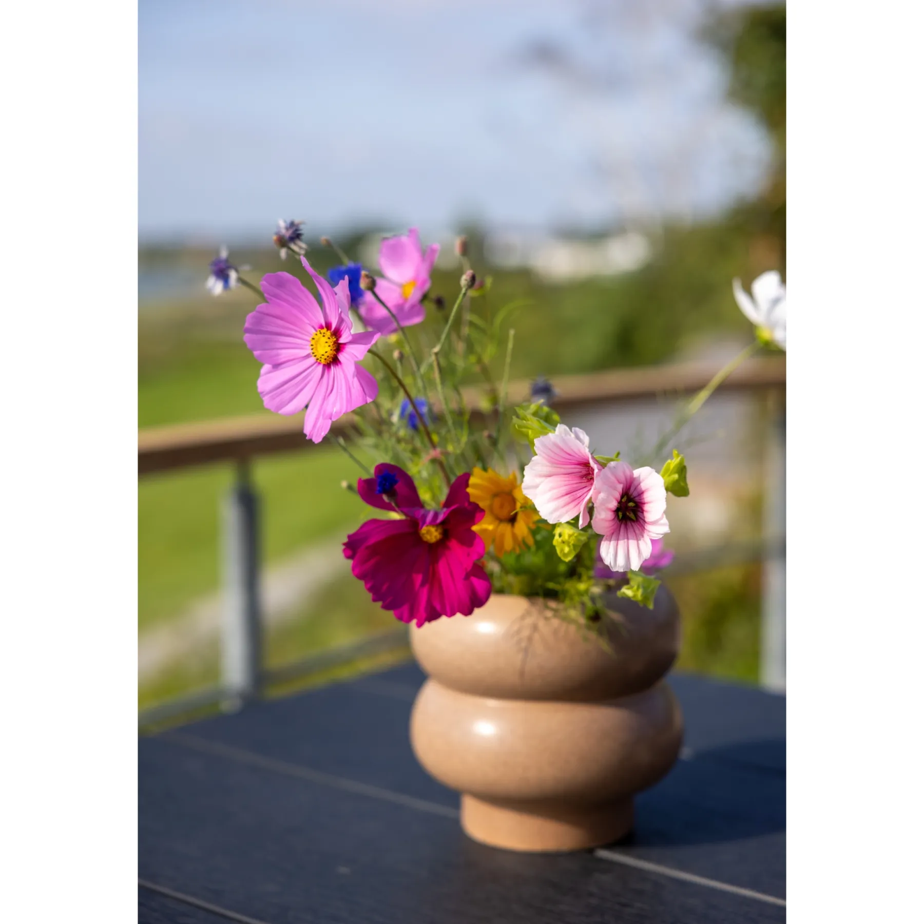 BOLIGINTERIØR VASE>Boliginteriør Hot