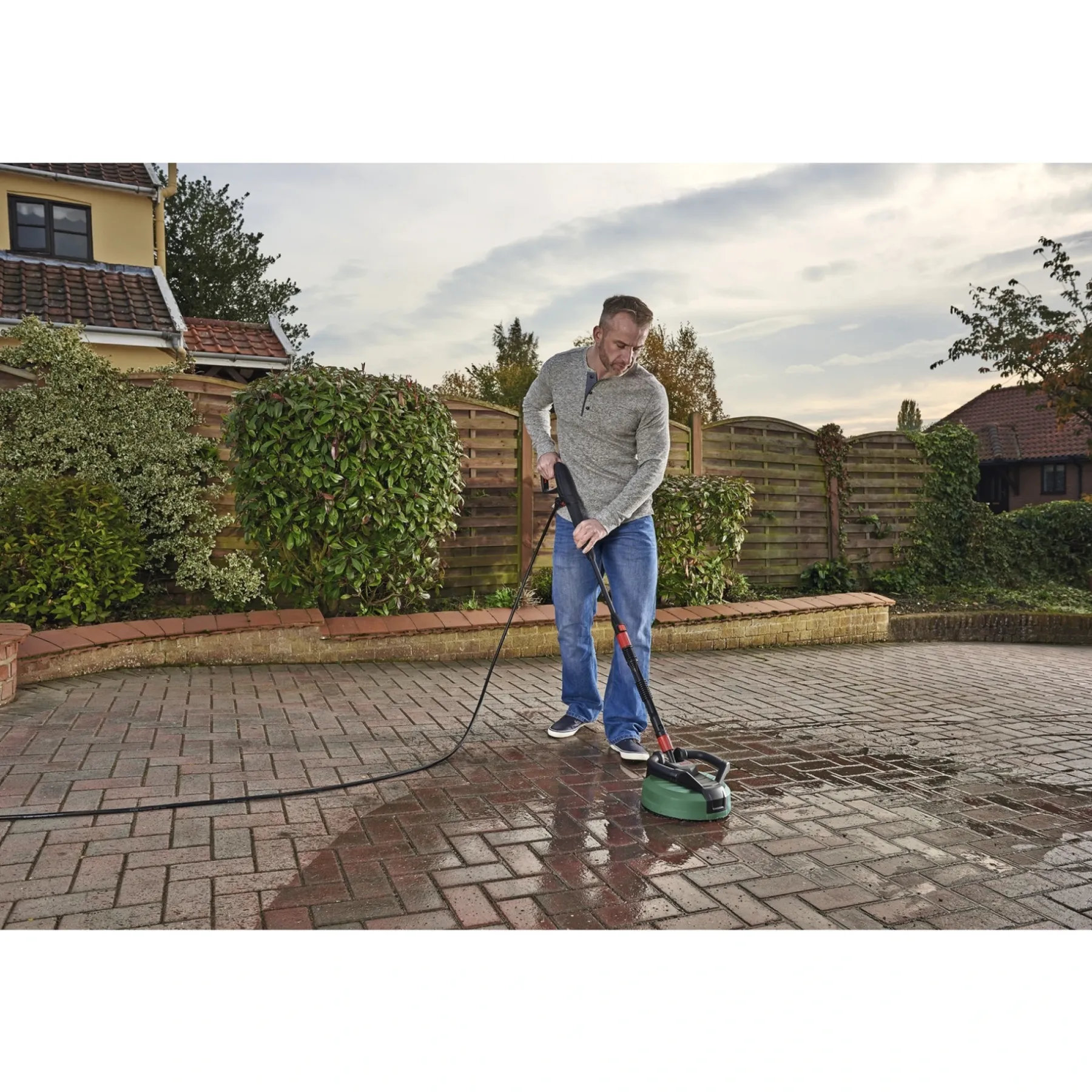 Tilbehør Havemaskiner ^ Bosch AQUASURF AQUASURF 280 UNIVERSALRENSER TERRASSEVASKER
