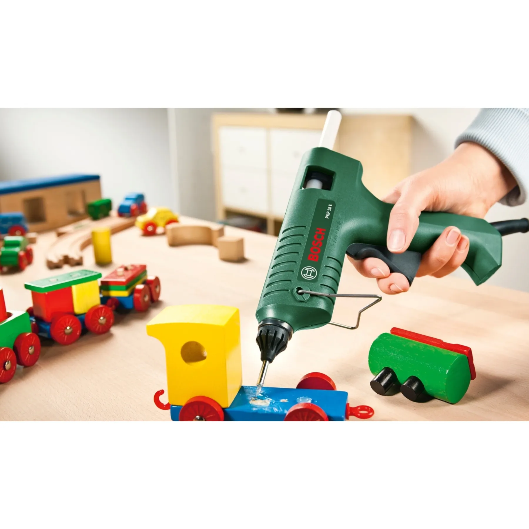 Limpistoler ^ Bosch PKP 18 E LIMPISTOL 230V 200 W 0
