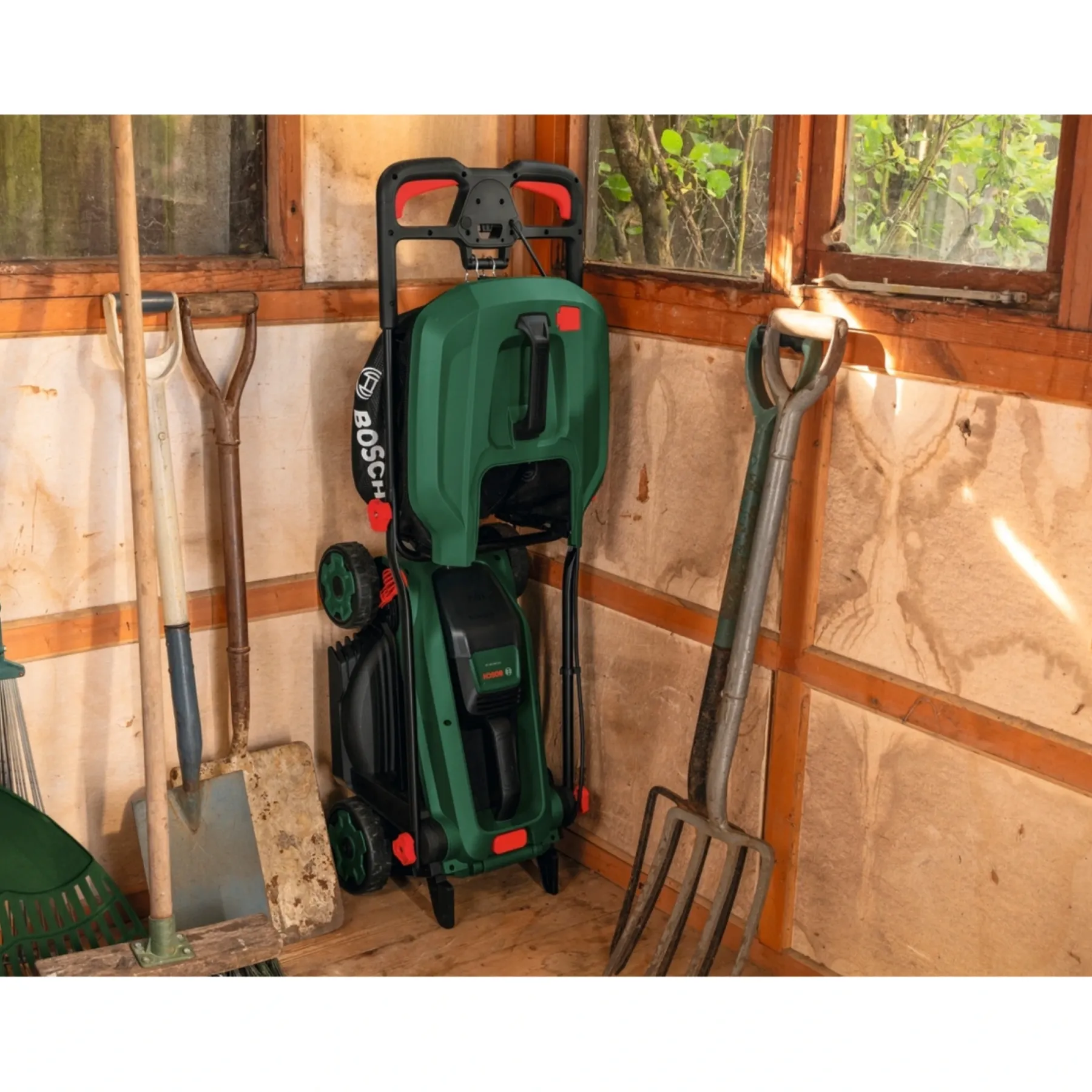 PLÆNEKLIPPER AKKU 18,0 V MED BATTERI OG LADER>Bosch Online