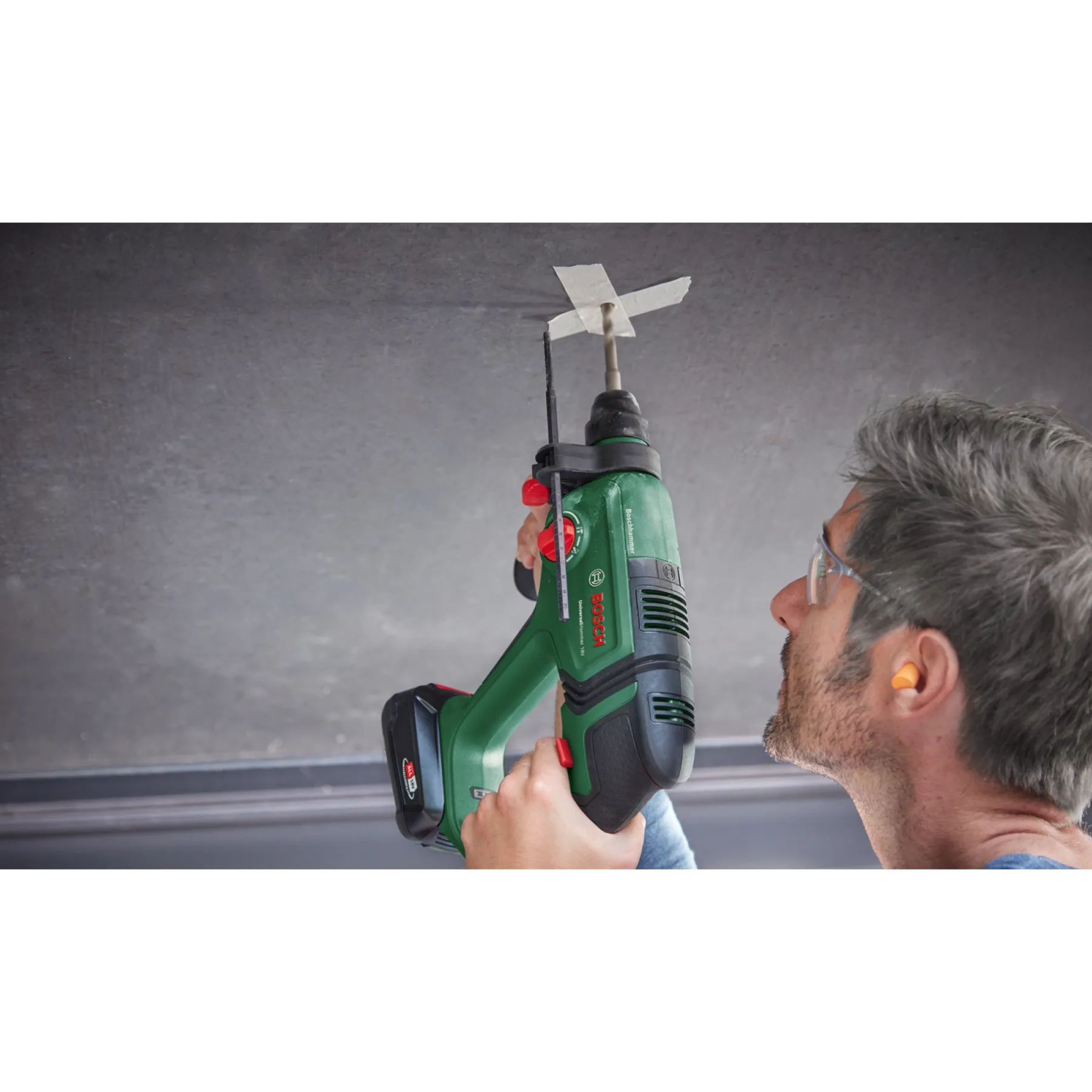 UNIVERSAL UNIVERSALHAMMER 18V BOREHAMMER AKKU UDEN BATTERI OG LADER 2,0 J>Bosch