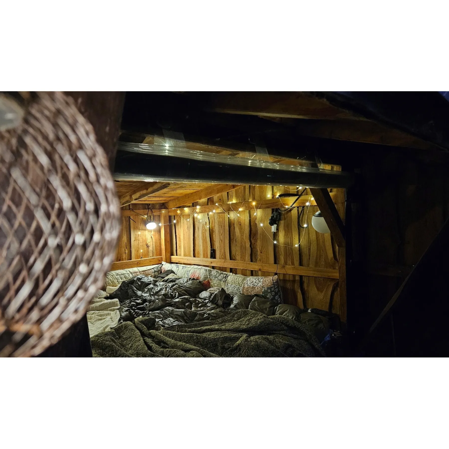 Lyskæder & Net ^ Det Gamle Apotek LYSKÆDE 100 LED I STRIP, 30 LED I LAMPE 11 CM