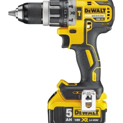 DCD796P2 BORE-/SKRUEMASKINE MED SLAG AKKU MED BATTERI OG LADER>Dewalt Hot