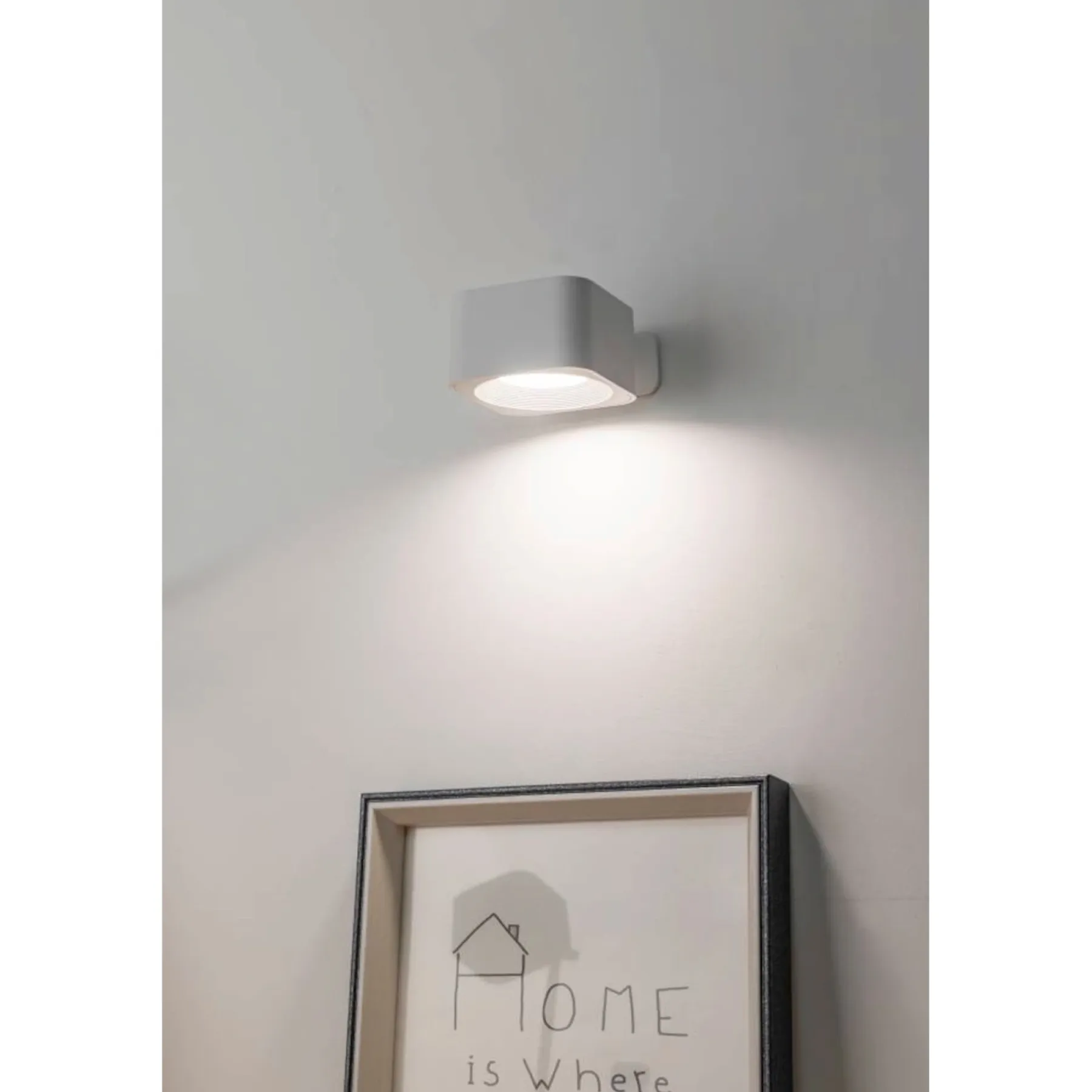 Spotlights ^ Eglo MURAGLIE 4-KANT GENOPLADELIG VÆGLAMPE HVID