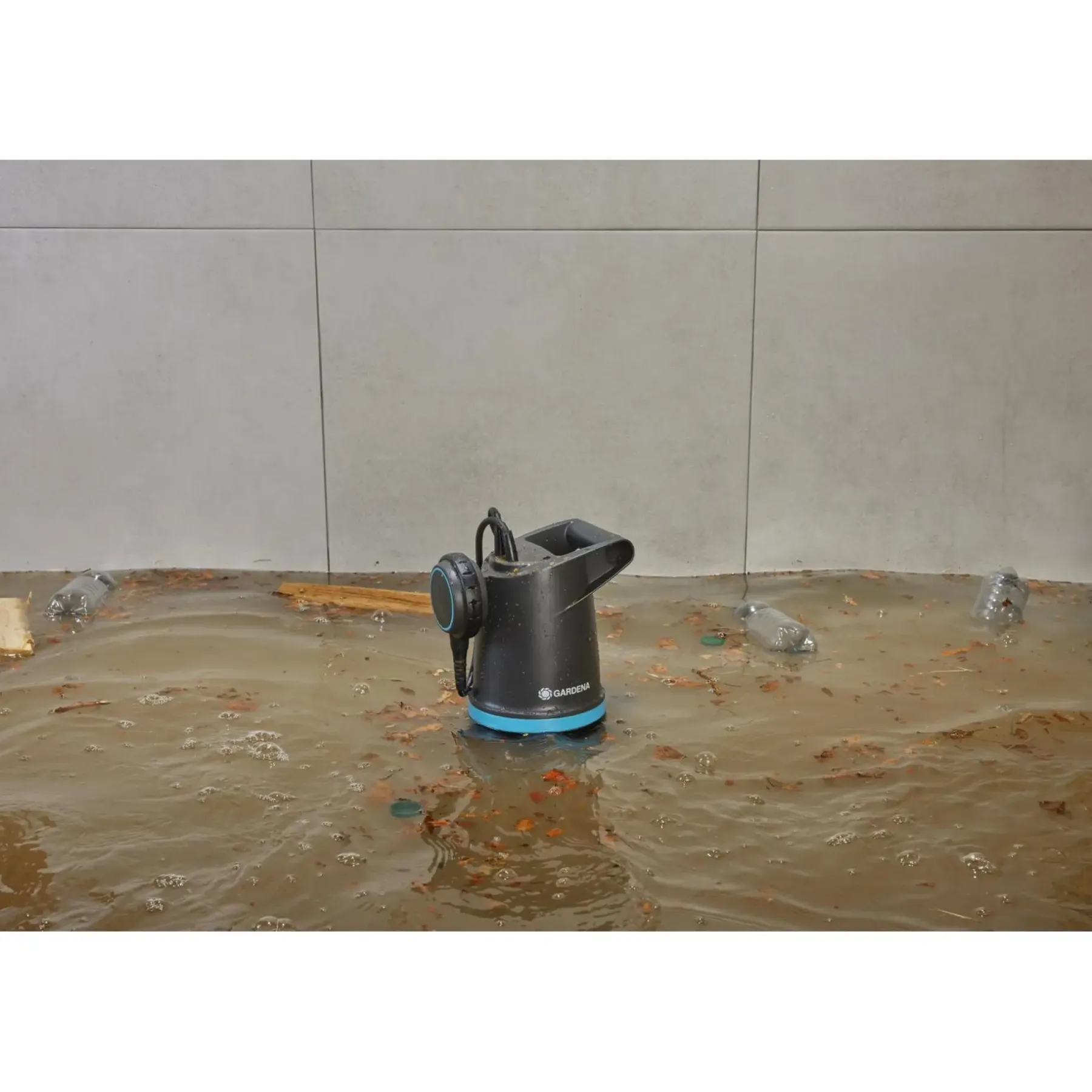 Pumper ^ Gardena BASIC 20000 9017-47 DYKPUMPE