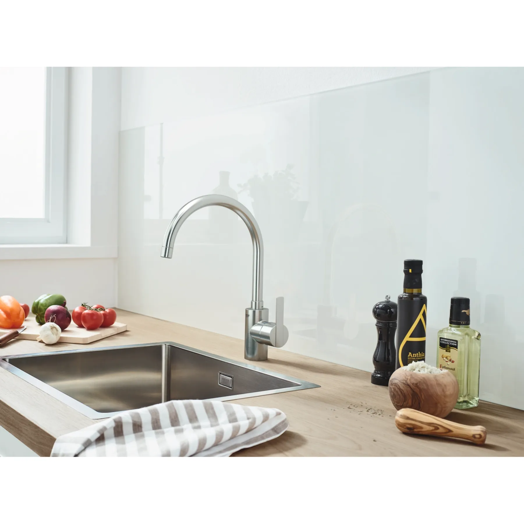 Køkkenarmaturer ^ Grohe FEEL KØKKENARMATUR SUPERSTEEL