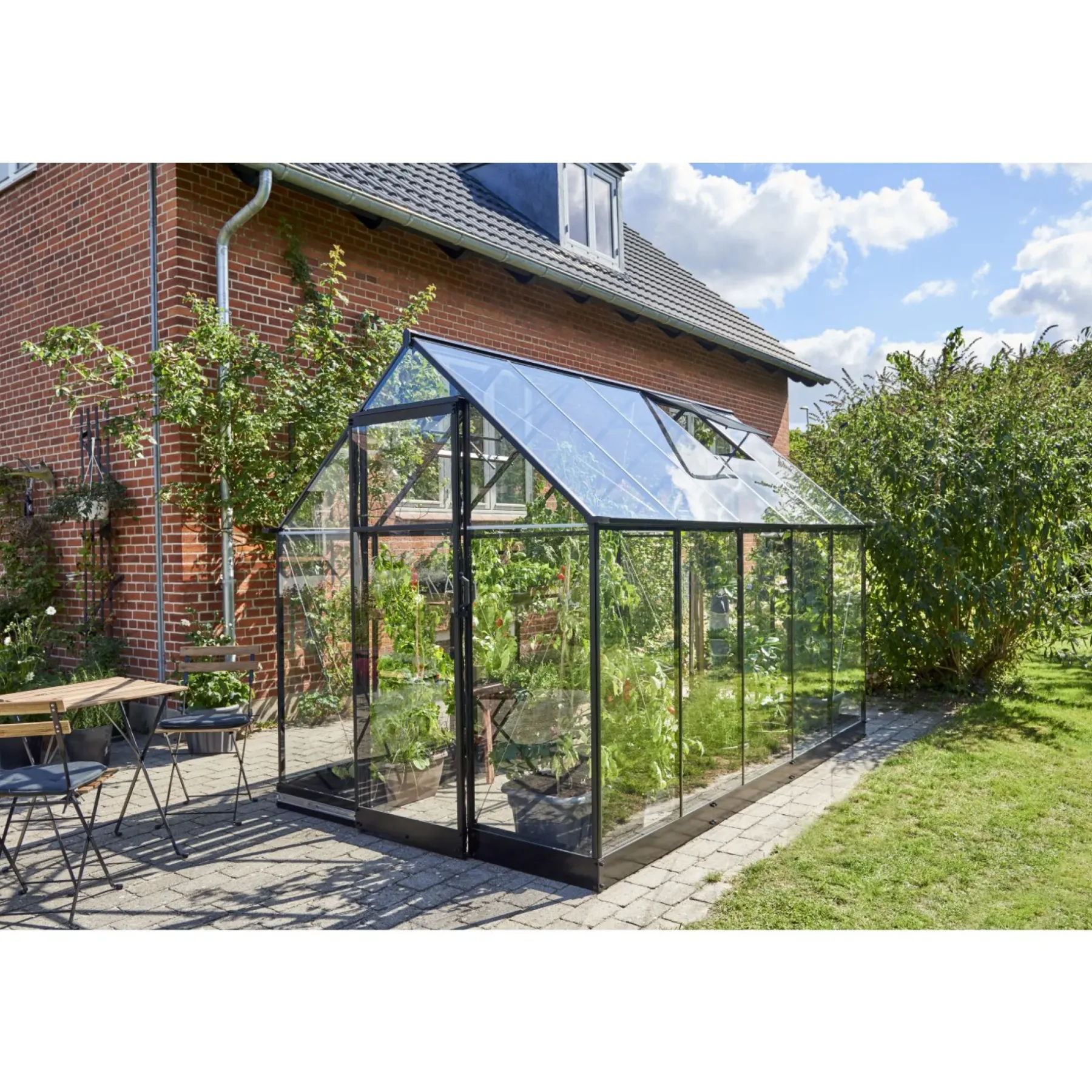 Drivhuse ^ Halls QUBE 610 DRIVHUS 3 MM HÆRDET GLAS HELE BANER SORT 6,4 M2
