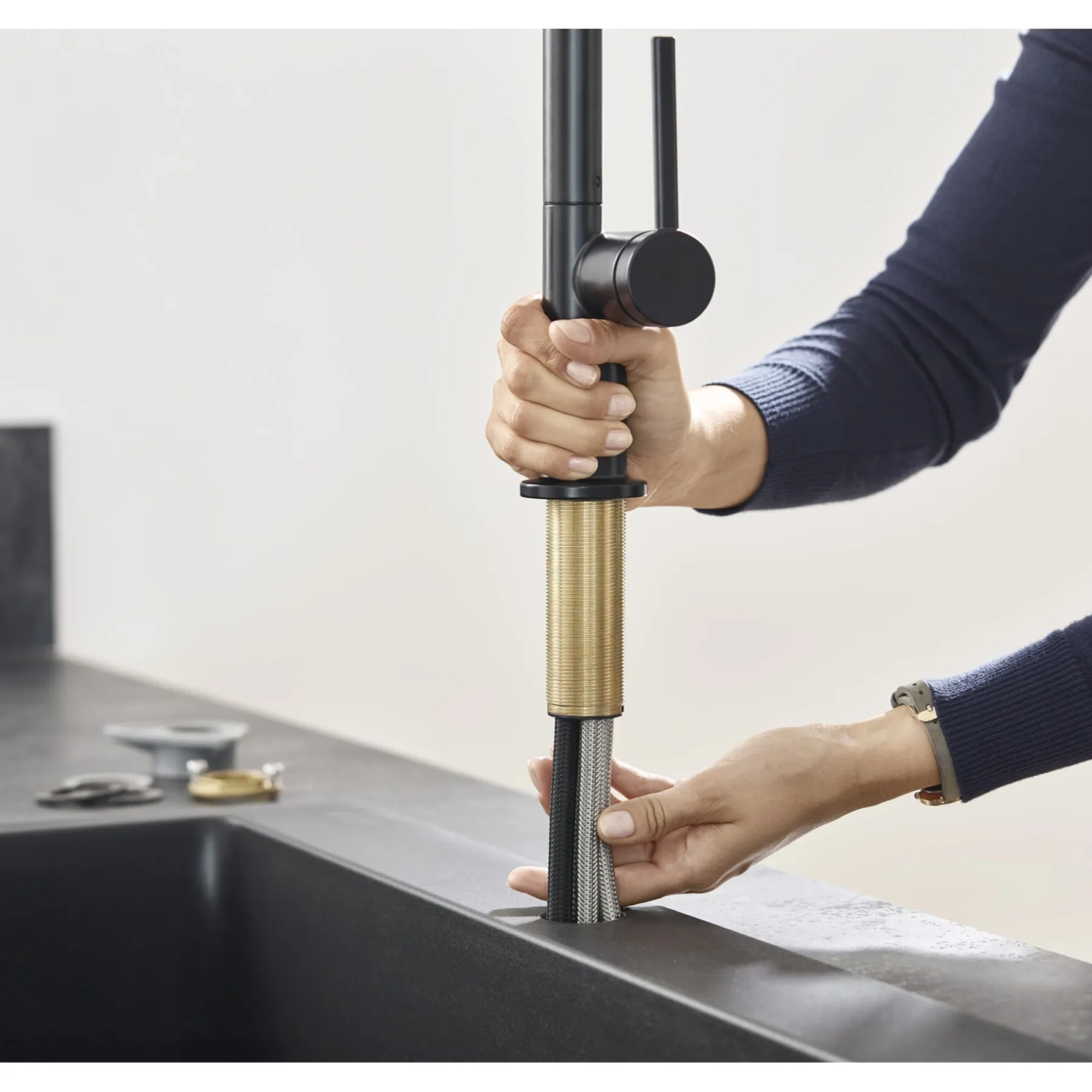 TALIS M54 210 KØKKENARMATUR MAT SORT>Hansgrohe Discount