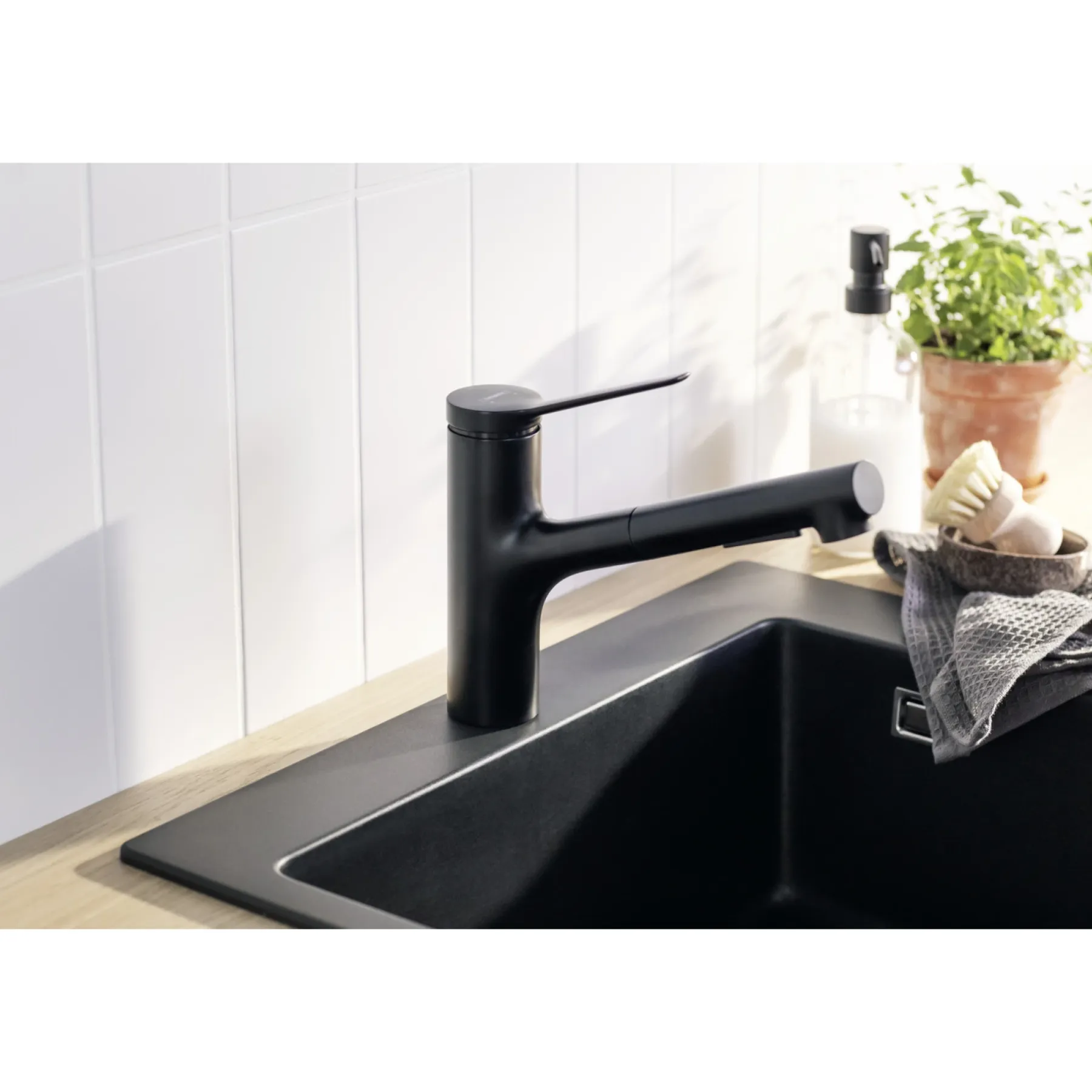 ZESIS M33 150, 2-JET KØKKENARMATUR MAT SORT>Hansgrohe Online