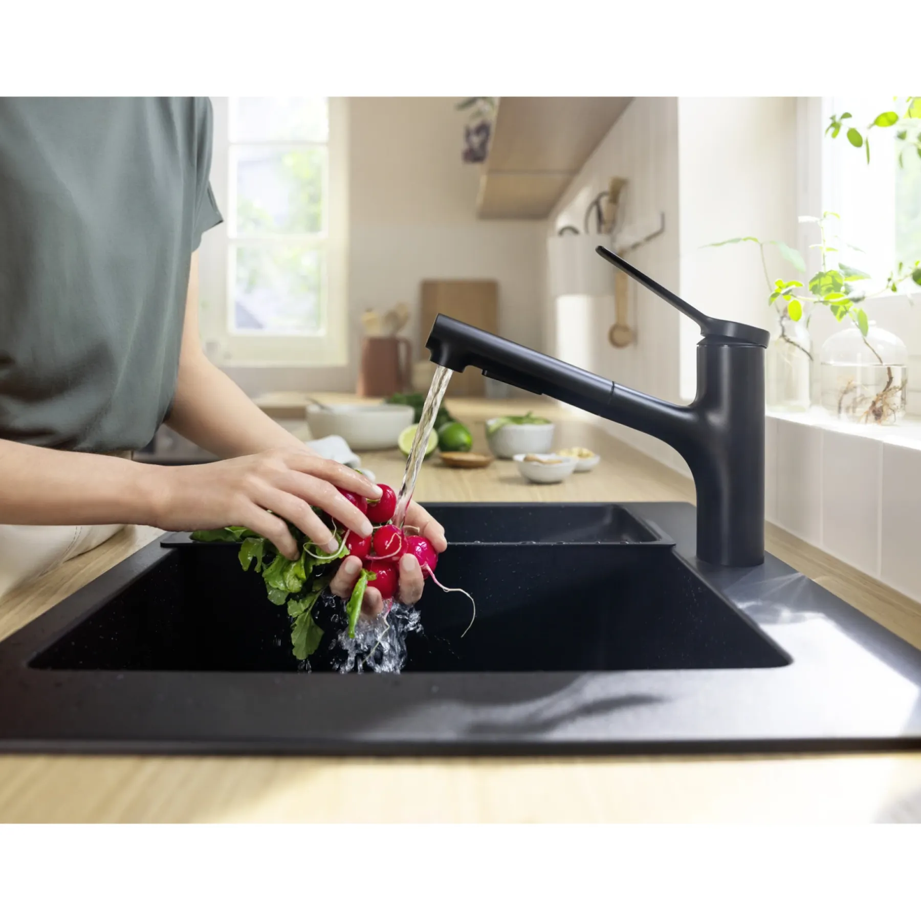 ZESIS M33 150, 2-JET KØKKENARMATUR MAT SORT>Hansgrohe Online