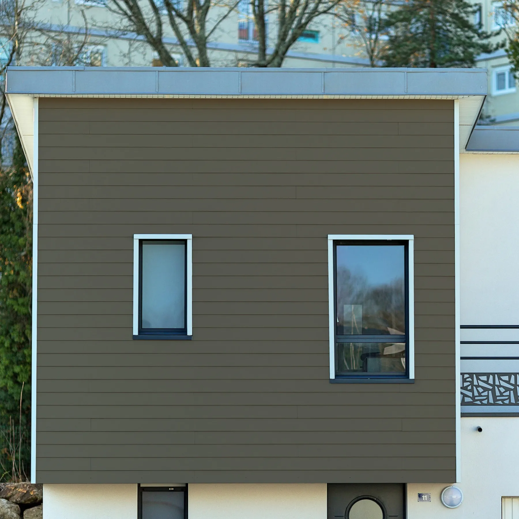 GLAT HARDIEPLANK 8 X 180 X 3600 MM BARKBRUN>James Hardie