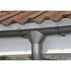 RAINLINE R TAGRENDE 3000 MM STÅL MET. 045>Lindab Outlet