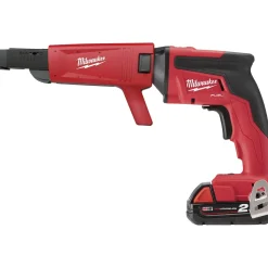 Bore- & Skruemaskiner ^ MILWAUKEE M18 FSGC-202X GIPSSKRUEMASKINE AKKU MED BATTERI OG LADER