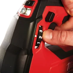 Smøremidler ^ MILWAUKEE M18 GG-0 FEDTPRESSER 120X120X258 MM