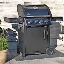 Gasgrill ^ Napoleon LEGEND 425 M./SIZZLE ZONE GASGRILL SORT