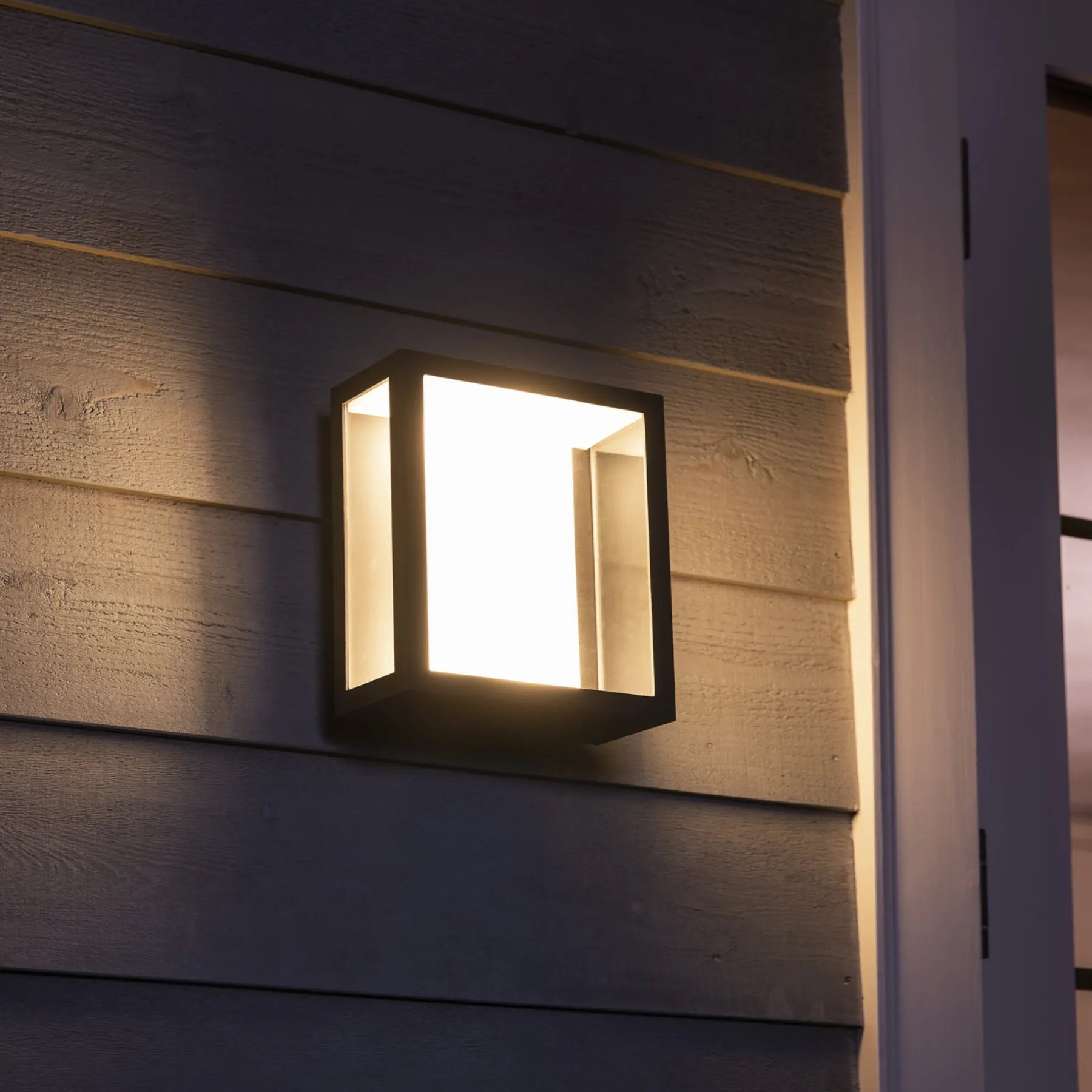 WCA IMPRESS UDENDØRS VÆGLAMPE 16W SORT>Philips Hue Discount
