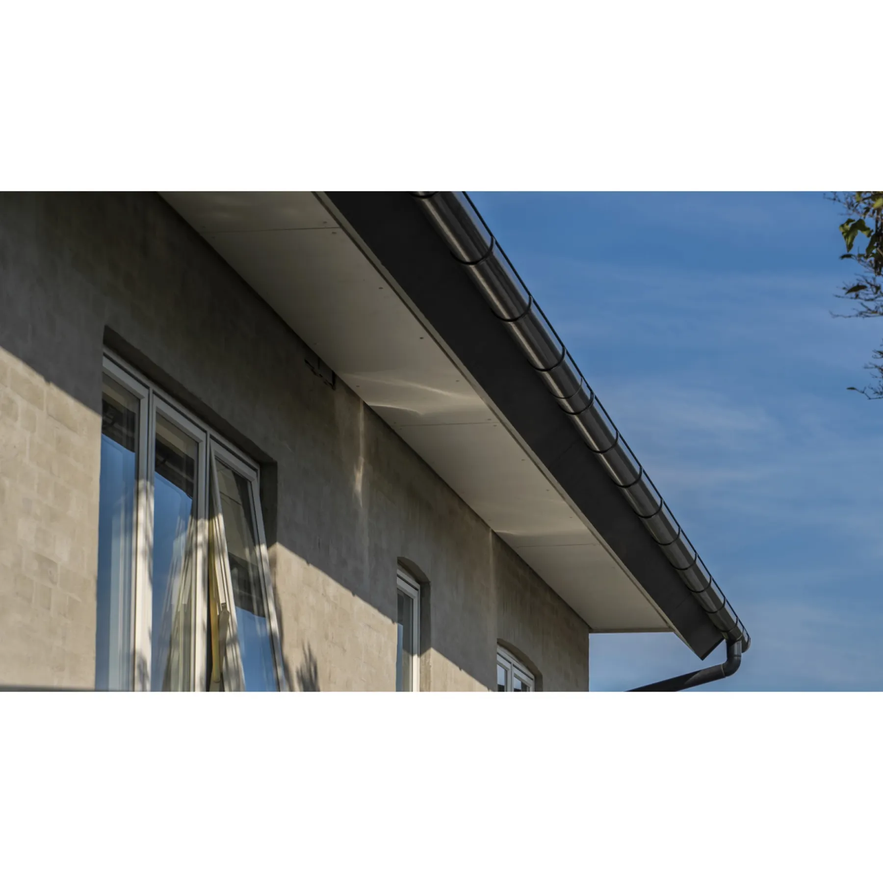 Tagrender ^ Plastmo PLAST NR. 11 TAGRENDE SORT 3 M