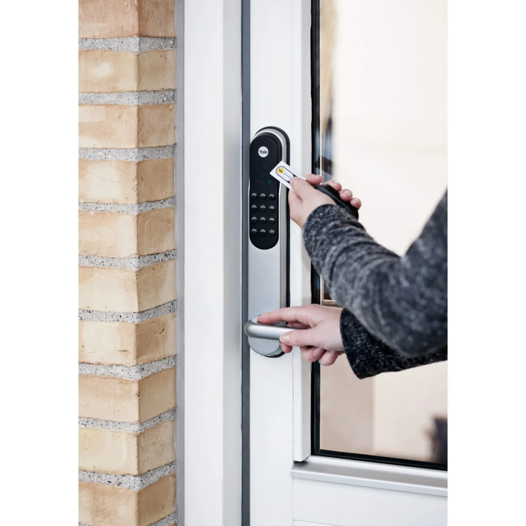 Elektroniske Låse ^ Ruko GLYNGØRE ROYAL YALE DOORMAN HØJRE
