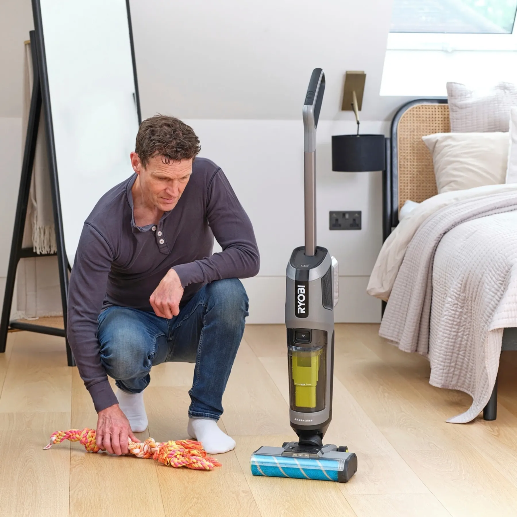 Støvsugere ^ Ryobi ONE+ RHFC18BL-0 3-I-1 GULVVASKER