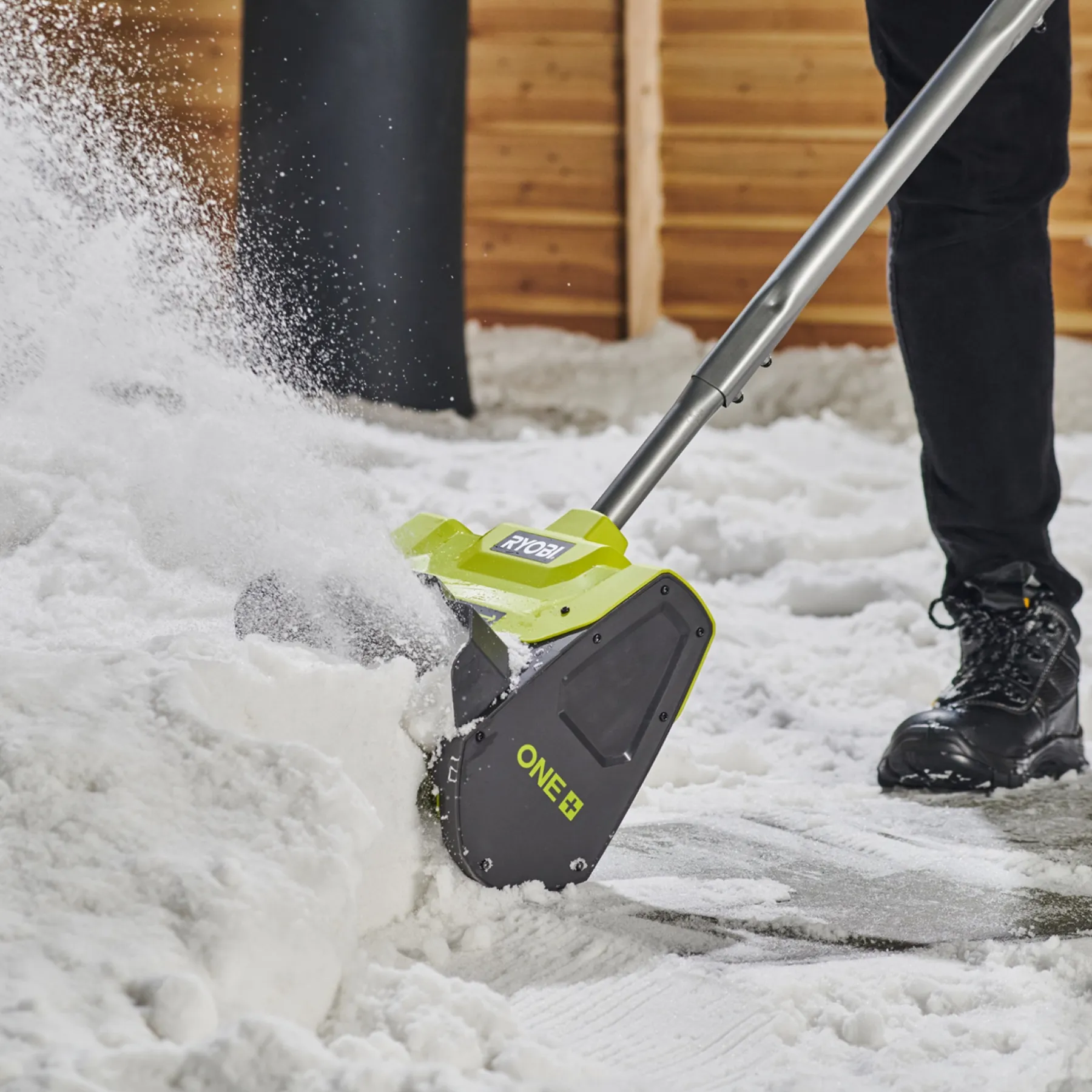 SNESLYNGE AKKU 25 CM MED BATTERI OG LADER>Ryobi Discount
