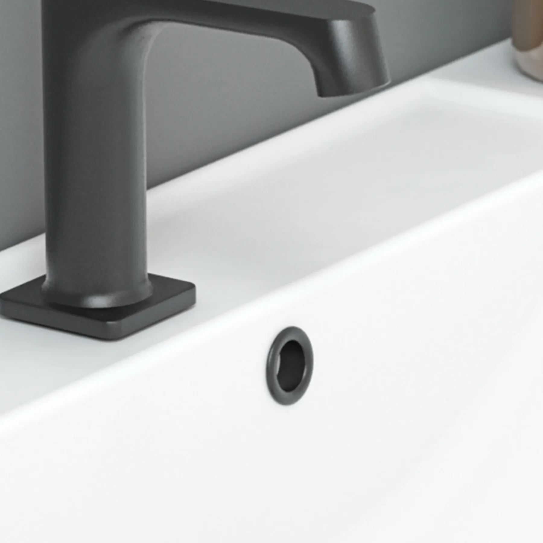 Tilbehør Vaske ^ Scanbad MAT SORT Ø 30 MM OVERLØBSROSET