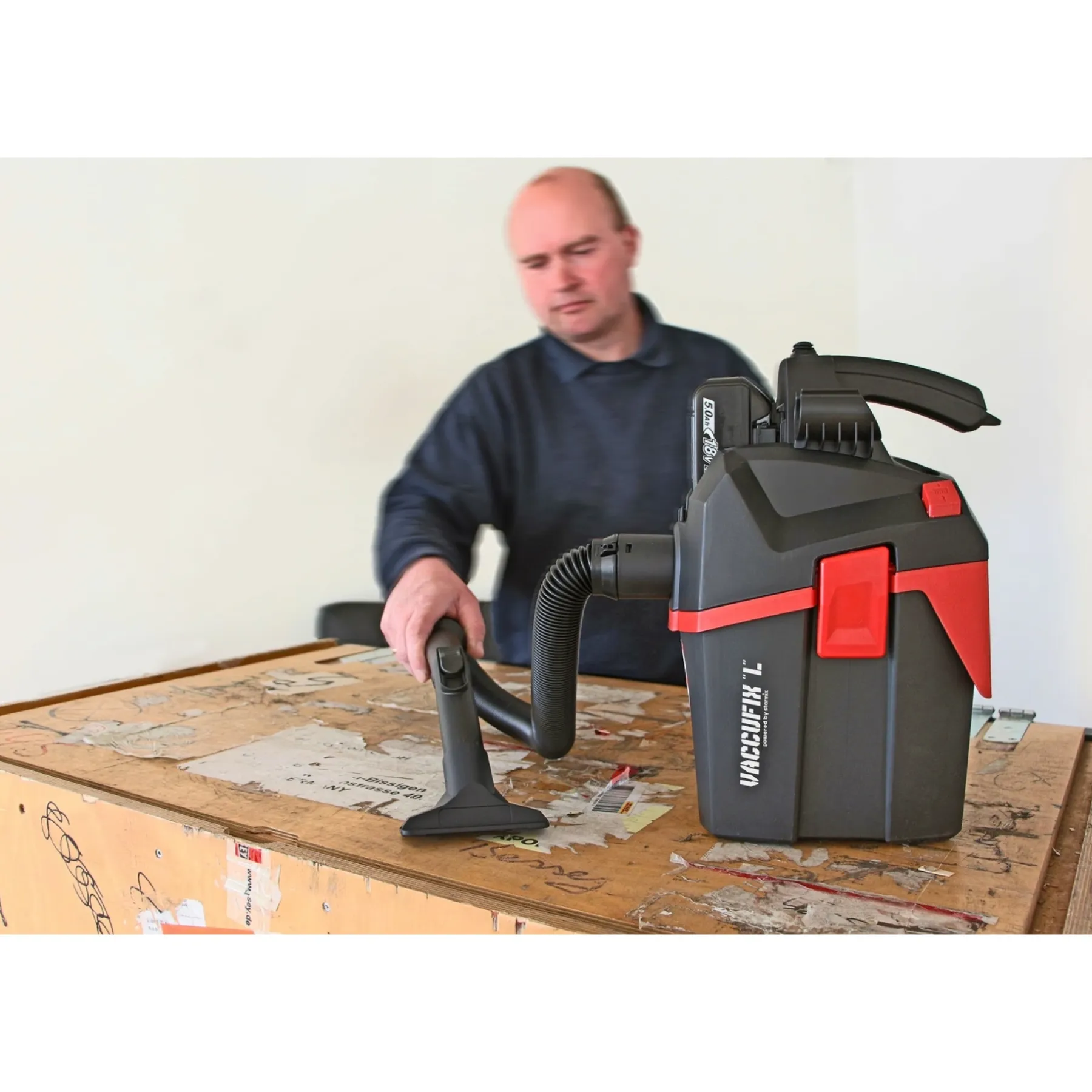 Støvsugere ^ Starmix VACCUFIX STØVSUGER BATTERI