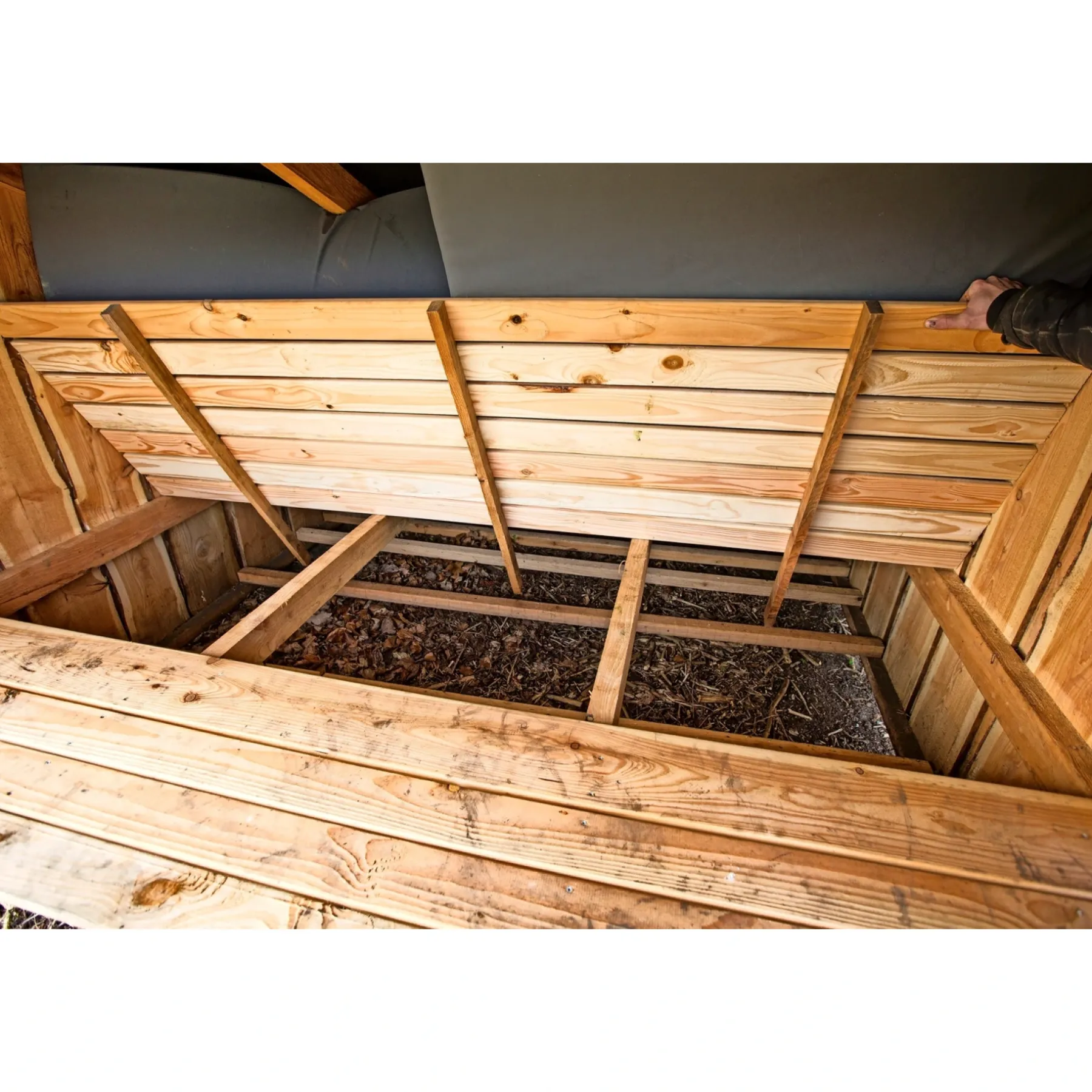 Shelters & Bålhytter ^ Tiset Savværk TISET SAVVÆRK GRAM 81-1050 SHELTER 9 M²