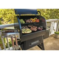 Pillegrill ^ Traeger IRONWOOD 650 TRÆPILLEGRILL SORT
