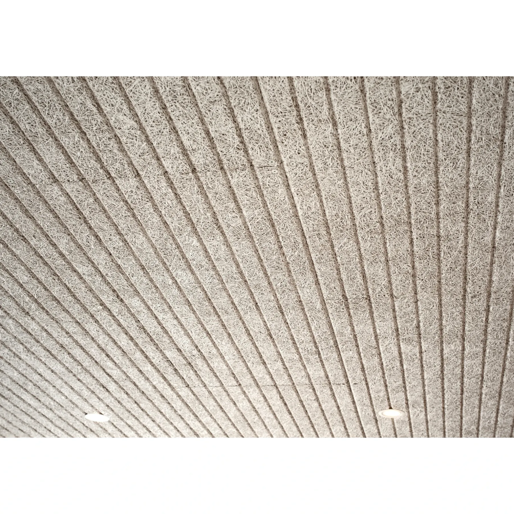 Træbeton ^ Troldtekt V-LINE 1WAY AKUSTIKPLADE 25 X 600 X 1200 MM ULTRAFIN HVID 101
