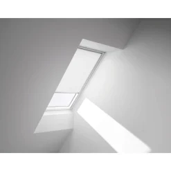 RULLEGARDIN MANUEL HVID RFL MK08 1028S>Velux