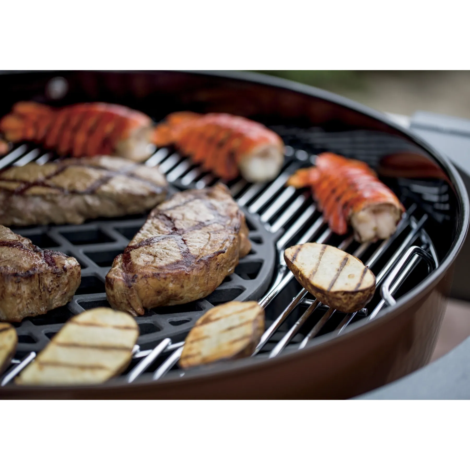 Grilltilbehør ^ Weber GOUMET BBQ SYSTEM GRILLRIST PORCELÆNSEMALJERET STØBEJERN