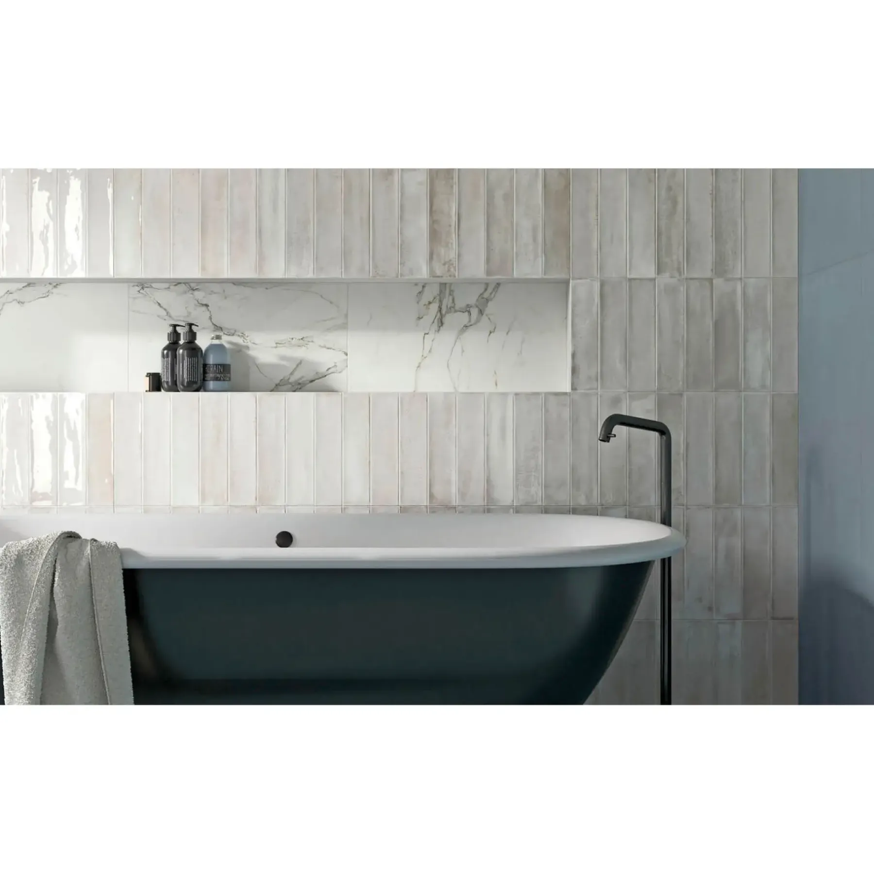 Vægfliser ^ XL-BYG LIVING WHITE VÆGFLISE 31X62 HVID